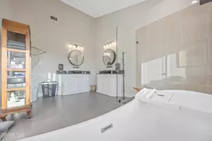 603 Lone Oak Dr, Thousand Oaks, CA 91362 - Photo 48