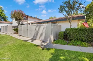 1659 E Avenida De Las Flores, Thousand Oaks, CA 91362 - Photo 22