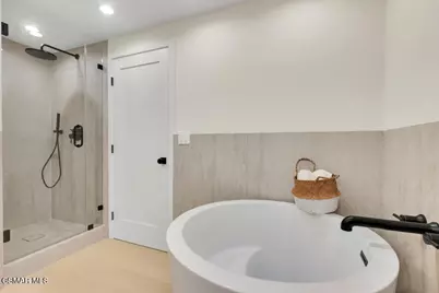 4405 Brookford Avenue, Woodland Hills, CA 91364 - Photo 30