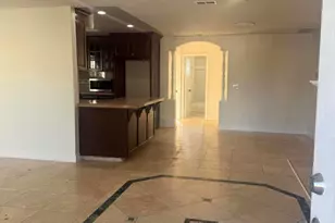 621 E St, Oxnard, CA 93030 - Photo 2
