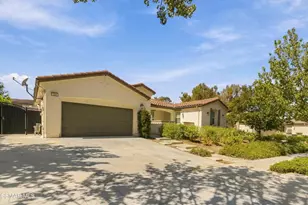 585 Comet Ave, Simi Valley, CA 93065 - Photo 4