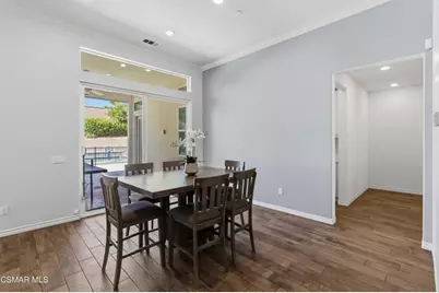 585 Comet Avenue, Simi Valley, CA 93065 - Photo 12