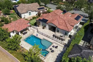 585 Comet Ave, Simi Valley, CA 93065 - Photo 2