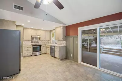 807 Talbert Avenue, Simi Valley, CA 93065 - Photo 10