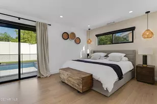 5722 Le Sage Ave, Woodland Hills, CA 91367 - Photo 18
