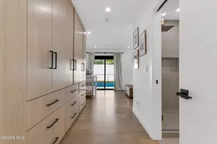 5722 Le Sage Ave, Woodland Hills, CA 91367 - Photo 20