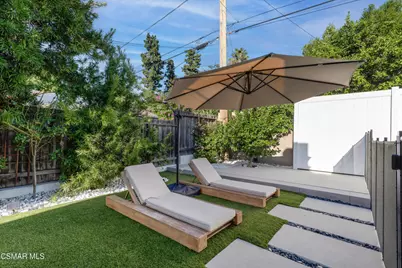 5722 Le Sage Avenue, Woodland Hills, CA 91367 - Photo 32