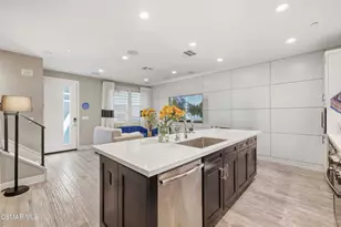19546 Cardigan Dr, Northridge, CA 91324 - Photo 1