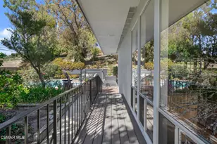 1082 La Cresta Dr, Thousand Oaks, CA 91362 - Photo 28