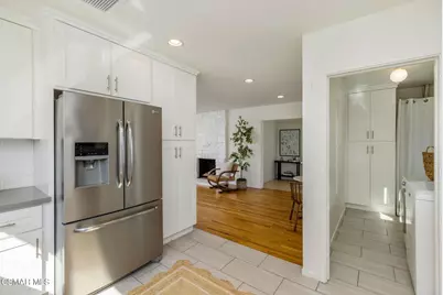 6348 Beeman Avenue, Los Angeles, CA 91606 - Photo 10