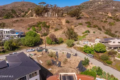 1918 Hillcrest Drive, Ventura, CA 93001 - Photo 24