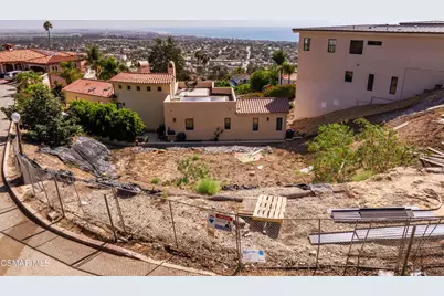 1918 Hillcrest Drive, Ventura, CA 93001 - Photo 18