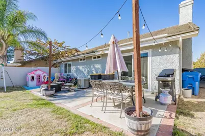 12976 E Mesa Verde Drive, Moorpark, CA 93021 - Photo 32