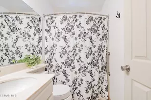 12976 E Mesa Verde Dr, Moorpark, CA 93021 - Photo 26