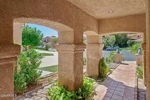 15707 Swift Pl, Moorpark, CA 93021 - Photo 4