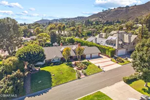 2777 Los Pinos Cir, Camarillo, CA 93012 - Photo 6