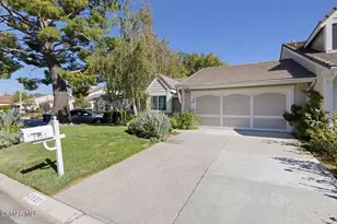 2927 Shadow Brook Ln, Westlake Village, CA 91361 - Photo 6