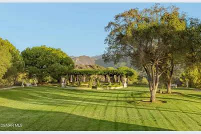 2400 White Stallion Road, Thousand Oaks, CA 91361 - Photo 8