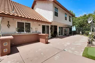 282 Hunters Point Dr, Thousand Oaks, CA 91361 - Photo 54
