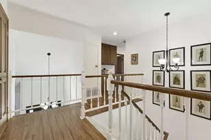 282 Hunters Point Dr, Thousand Oaks, CA 91361 - Photo 26