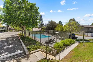 476 Serento Cir, Thousand Oaks, CA 91360 - Photo 38