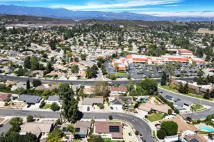 324 Venus St, Thousand Oaks, CA 91360 - Photo 46