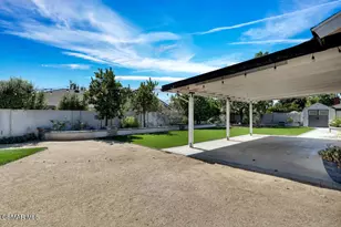 324 Venus St, Thousand Oaks, CA 91360 - Photo 38