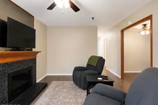 6447 Hope St, Simi Valley, CA 93063 - Photo 6