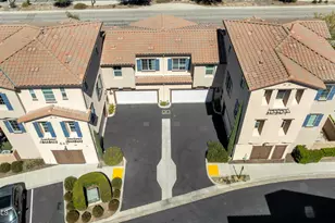 443 Stratus Ln, Simi Valley, CA 93065 - Photo 36