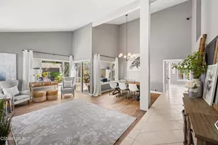 1970 Shady Brook Dr, Thousand Oaks, CA 91362 - Photo 4