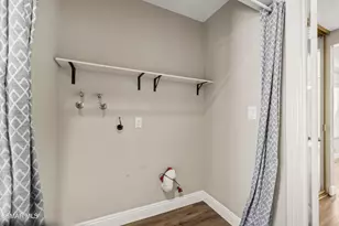 640 Hacienda Dr, Camarillo, CA 93012 - Photo 22