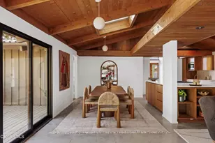 22910 Portage Cir Dr, Topanga, CA 90290 - Photo 6