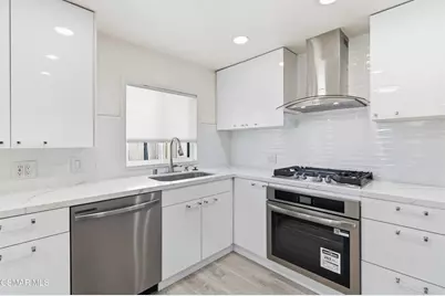 2046 Denny Street, Simi Valley, CA 93065 - Photo 22
