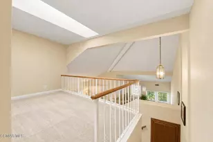 330 Country Club Dr, Simi Valley, CA 93065 - Photo 20