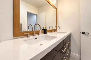 1143 Greenfield St, Thousand Oaks, CA 91360 - Photo 38