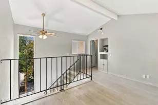 274 Mariposa Dr, Newbury Park, CA 91320 - Photo 18
