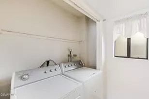 9960 Owensmouth Ave, Chatsworth, CA 91311 - Photo 26