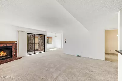 9960 Owensmouth Avenue #7, Chatsworth, CA 91311 - Photo 6