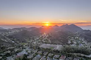 5218 Via Capote, Newbury Park, CA 91320 - Photo 38