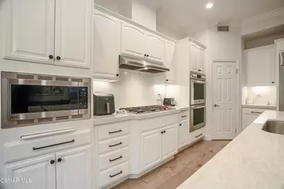 5218 Via Capote, Newbury Park, CA 91320 - Photo 12