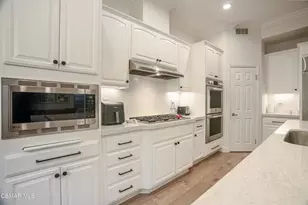 5218 Via Capote, Newbury Park, CA 91320 - Photo 12