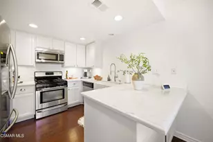 611 Calle Seguro, Oak Park, CA 91377 - Photo 4
