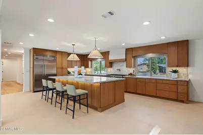 5215 Del Moreno Drive, Woodland Hills, CA 91364 - Photo 4