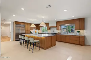 5215 Del Moreno Dr, Woodland Hills, CA 91364 - Photo 4