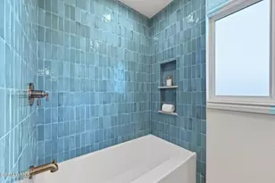 5215 Del Moreno Dr, Woodland Hills, CA 91364 - Photo 52