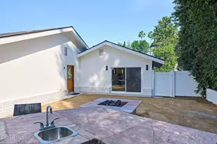 5215 Del Moreno Dr, Woodland Hills, CA 91364 - Photo 64