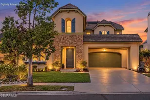 13885 Swift Run St, Moorpark, CA 93021 - Photo 4