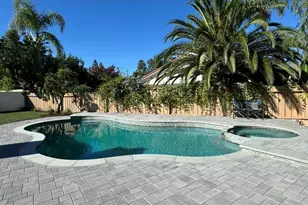 3273 Heatherglow St, Thousand Oaks, CA 91360 - Photo 14