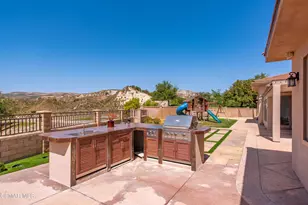 3490 Trego Ct, Simi Valley, CA 93065 - Photo 42