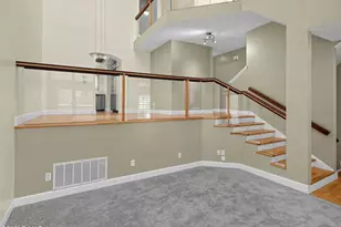1086 Stravinsky Ln, Ventura, CA 93003 - Photo 2
